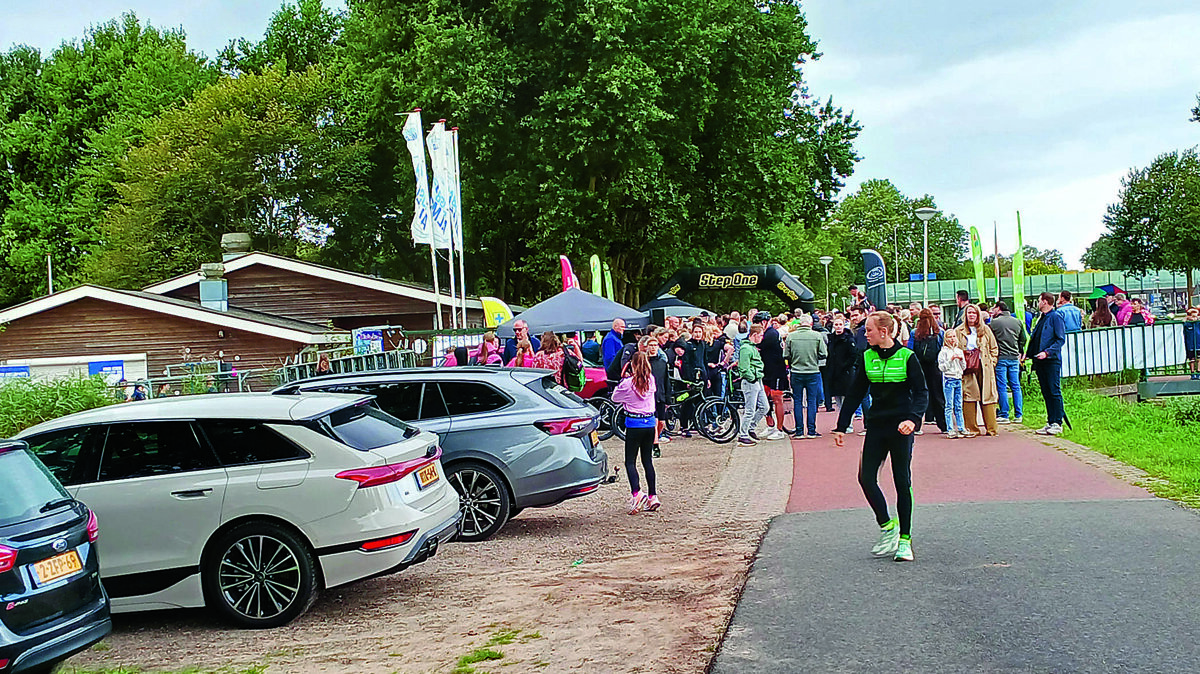 Rond de 600 lopers stonden te trappelen om aan hun afstand te beginnen