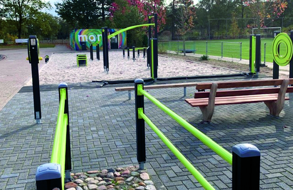 LOC zet puntjes op de i[2].jpg