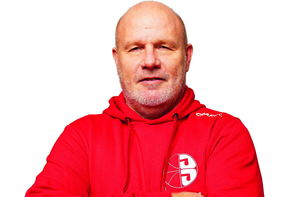 Anne van Dijk-seizoen 2025-2026.jpg