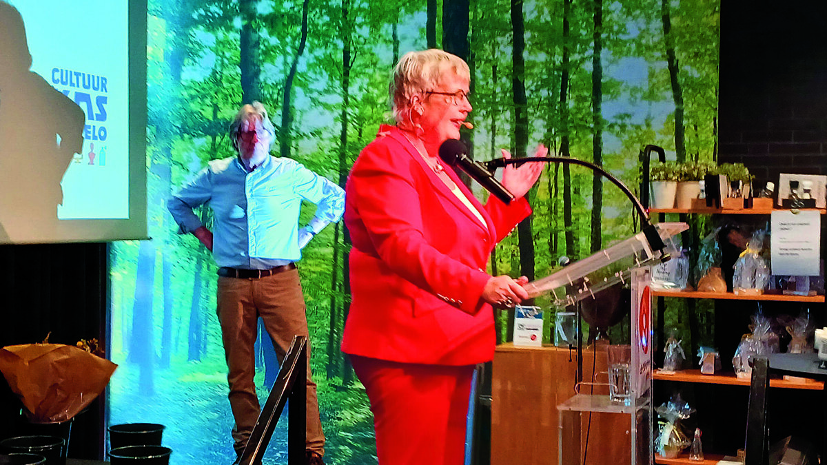 Ellen Lamberts gaat na twintig jaar WWDW met pensioen.jpg