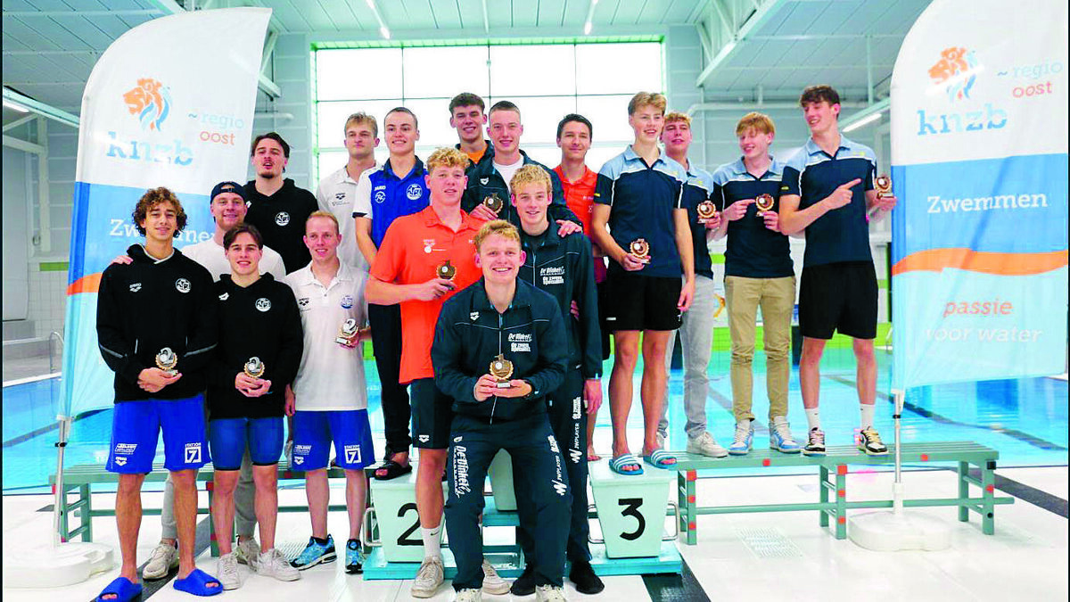 Reg Est Kamp podium heren 20-9-2025.jpg