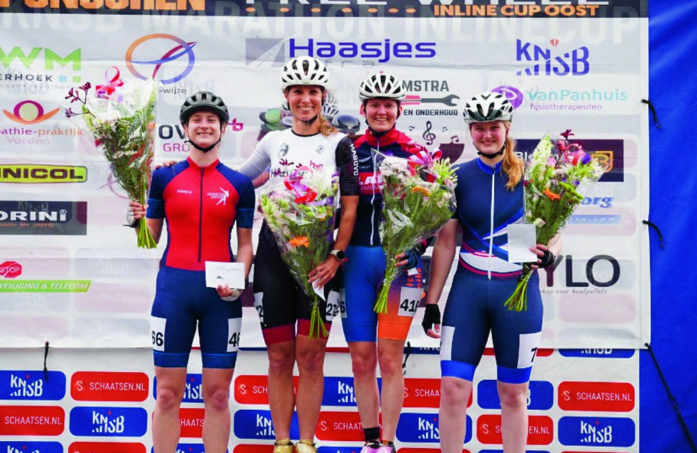 Lieke Bevers IJsclub Losser 3de bij van de Free Wheel inline cup Oost[2].jpg