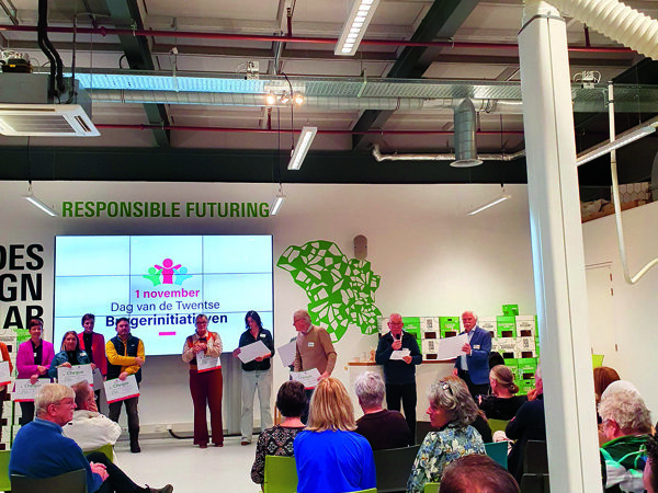 20251101_155844 (002).jpg fotoUT.jpg