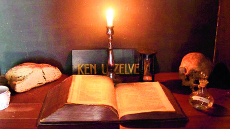 Schets van de donkere kamer.jpg