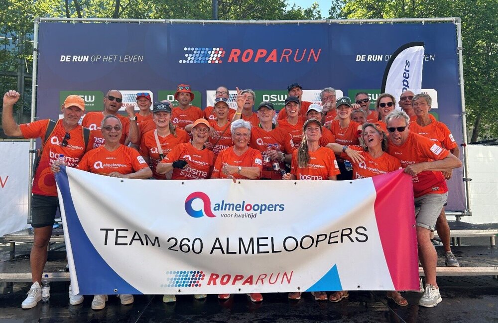 team foto finish.jpg