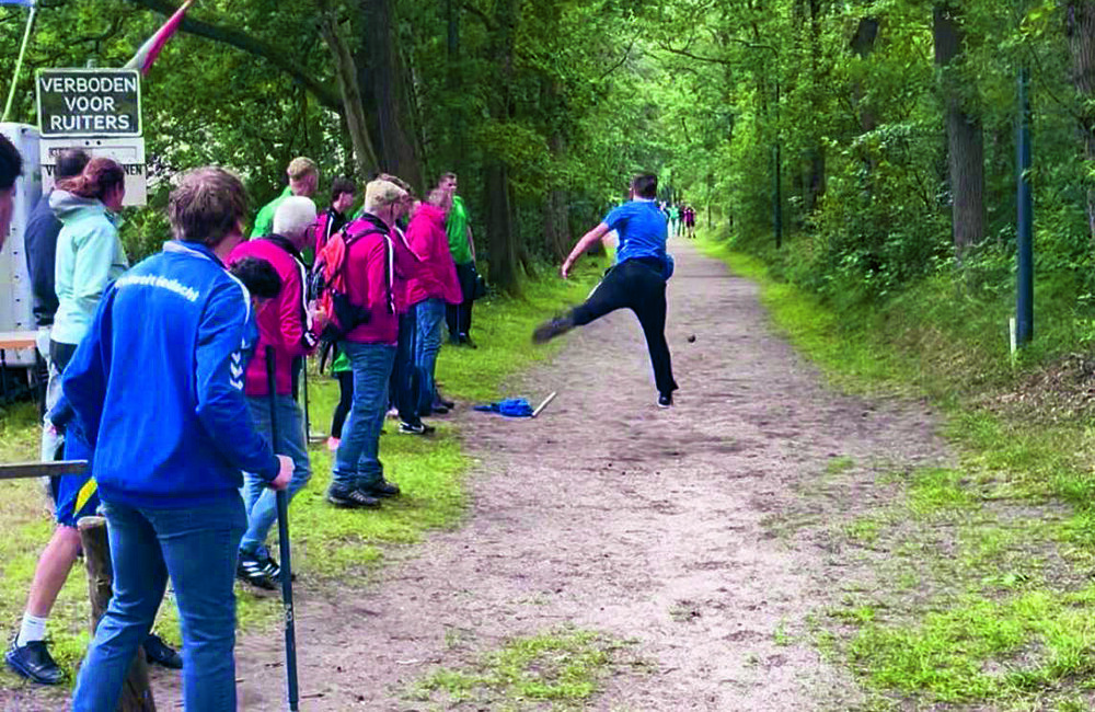 Nout Koehorst (cat.4 jongens) in actie op veld
