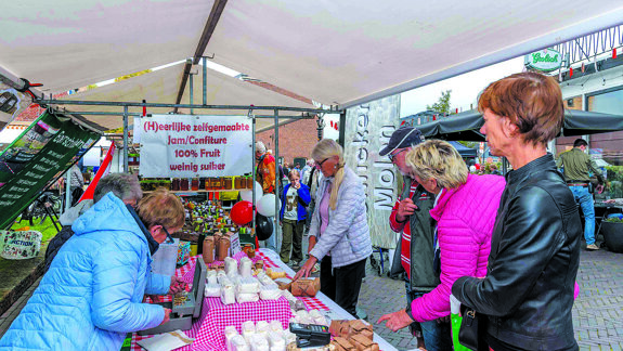 B M 27-9-2025-32.jpg