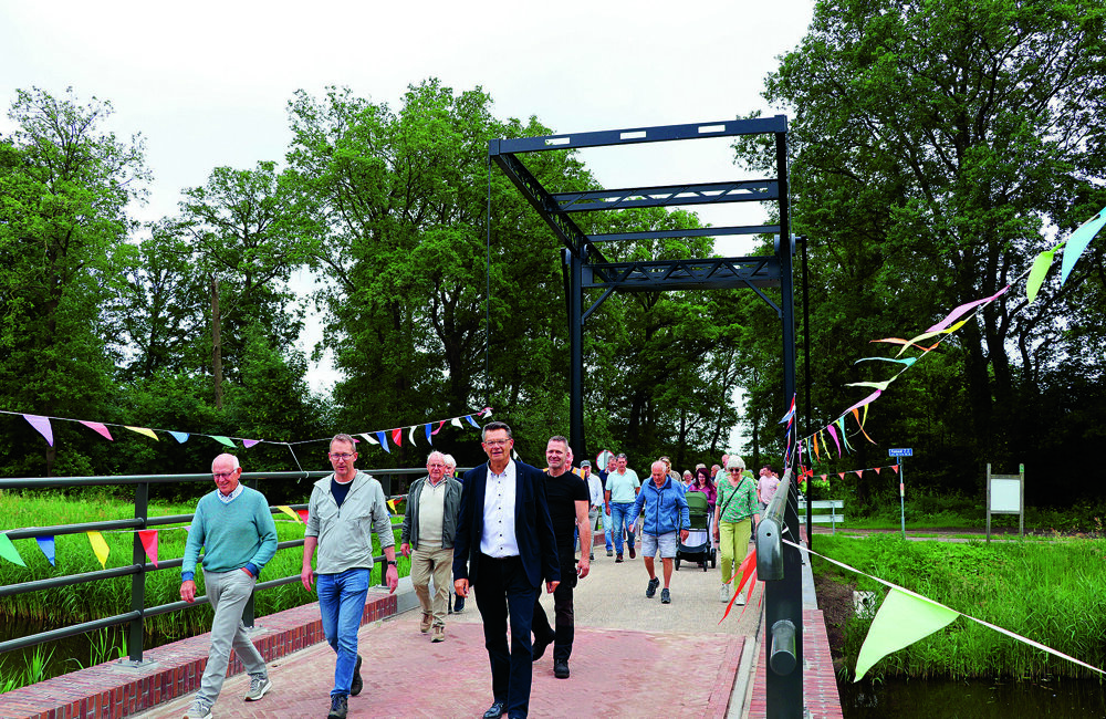 Wandeling over de brug
