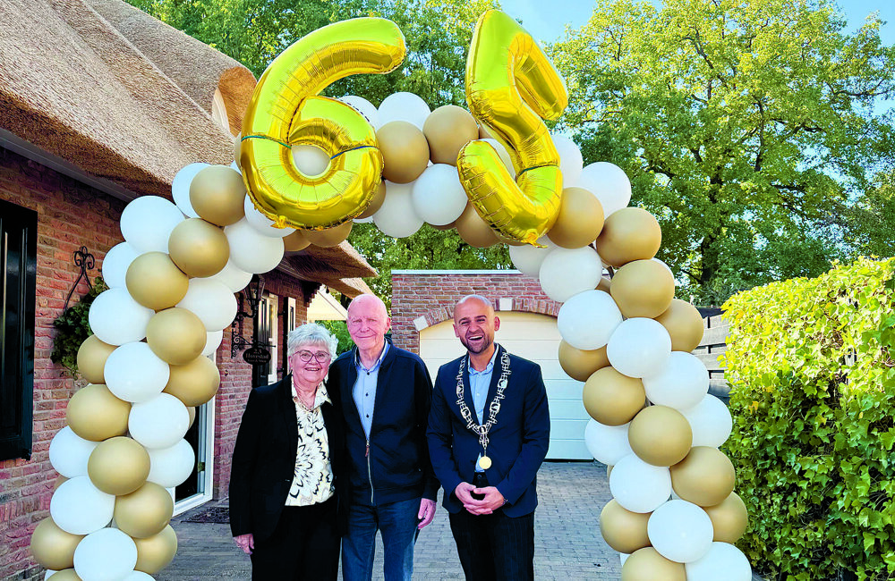 Hovestad 65 jr getrouwd.jpg