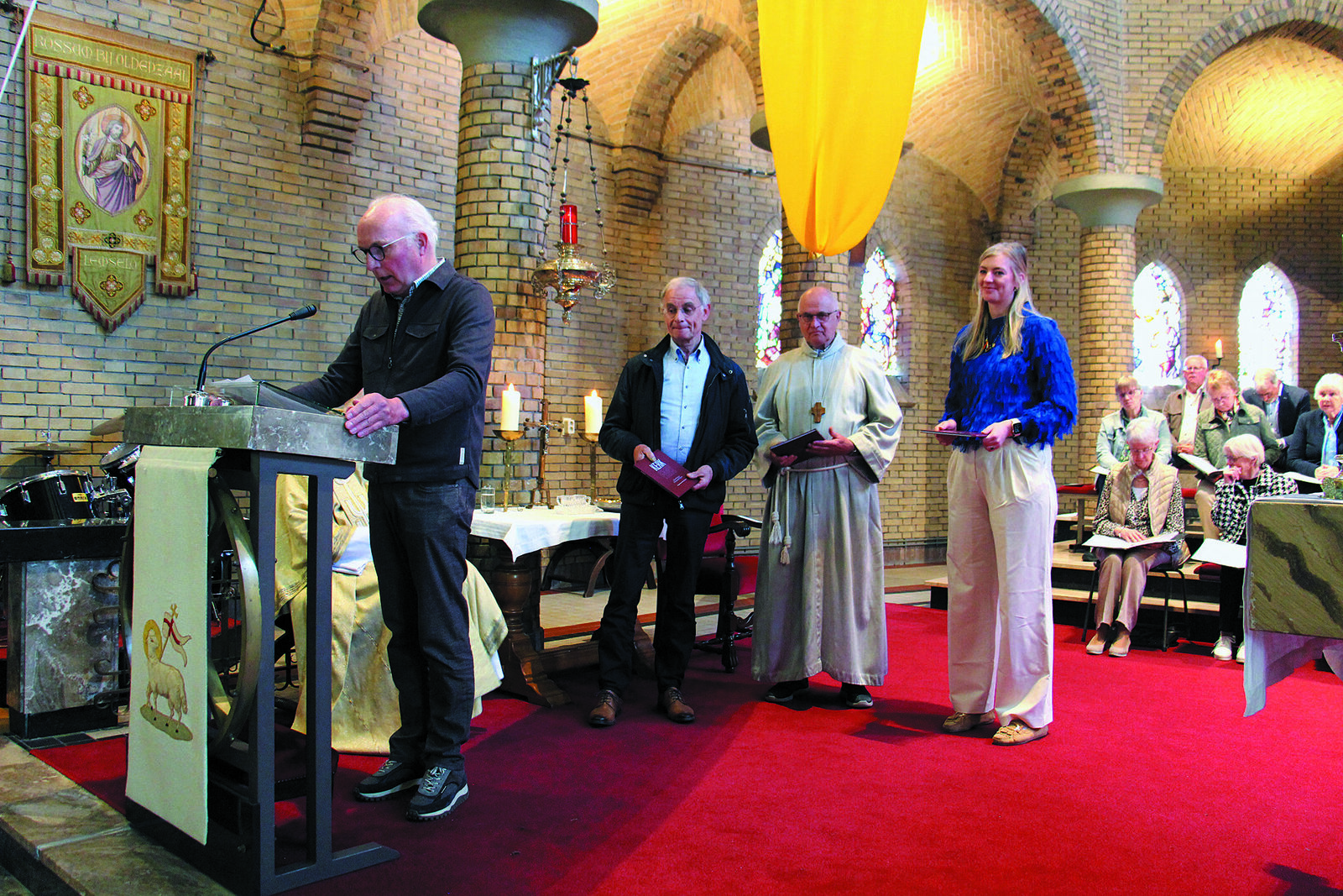 26 april 2026 uitreiking bundel kerkfans!.jpg