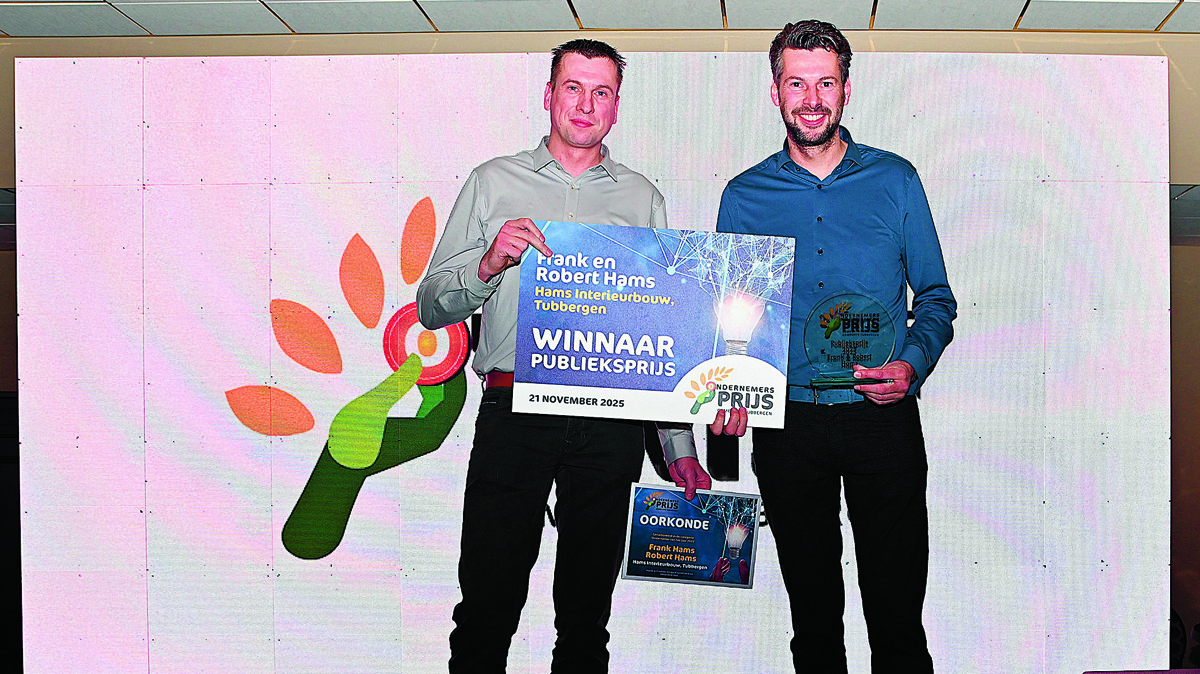 Frank en Robert Hams winnaar Publieksprijs.JPG