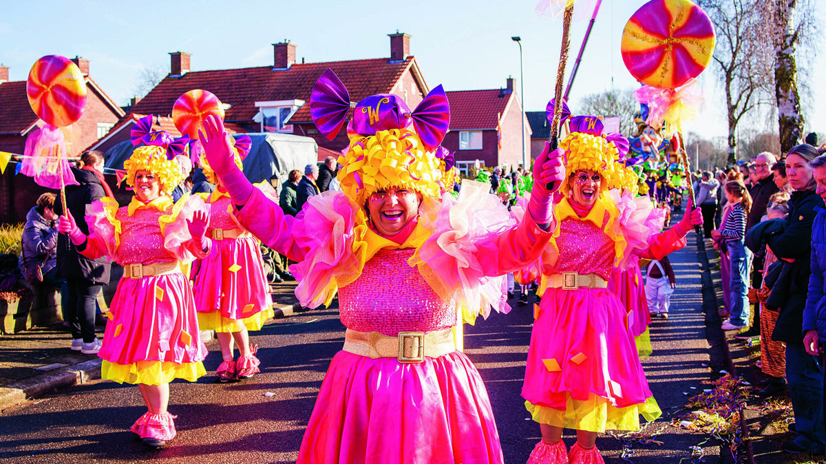 Optocht Langeveen-11.jpg