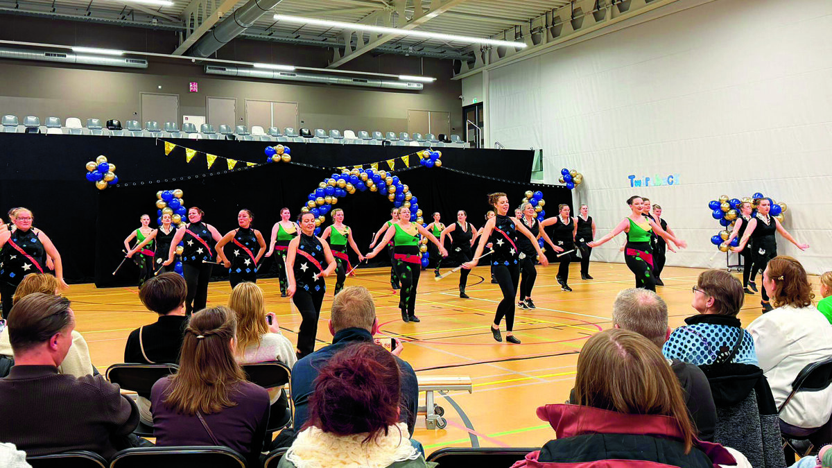 Afsluiting met alle Twirles.jpeg