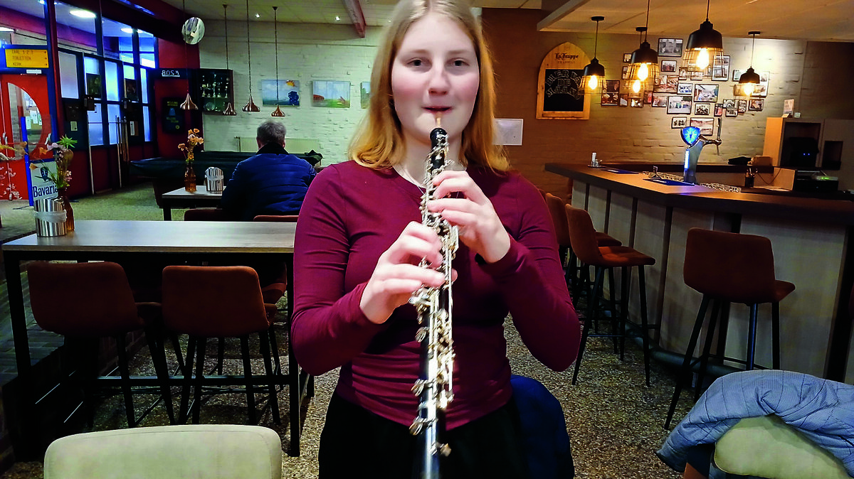 Noa Hemmink en haar Hobo.jpg