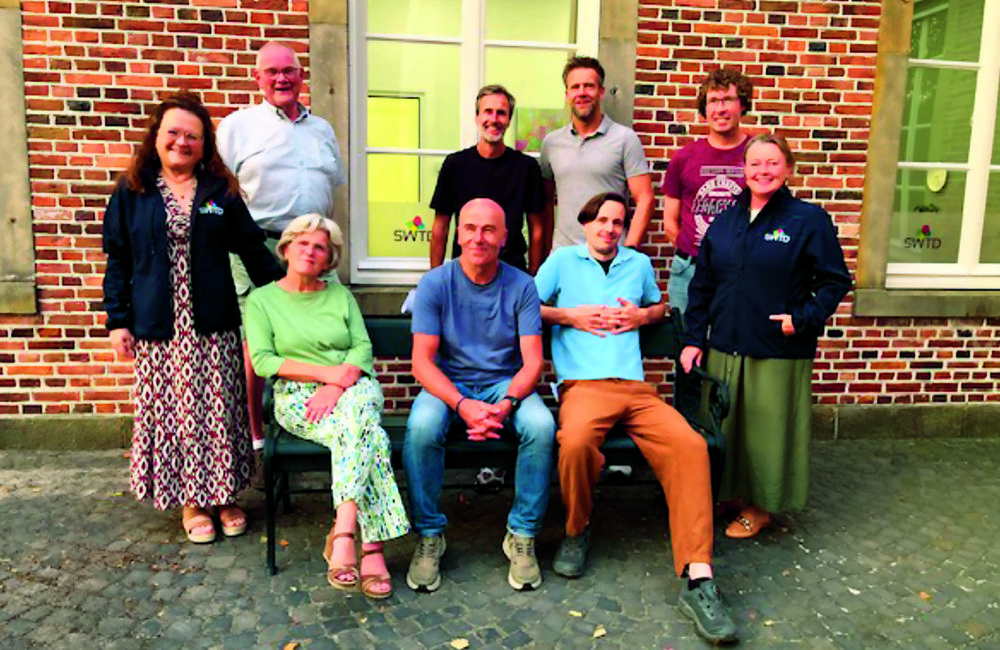 Vrijwilligers tuin en klus van start-1